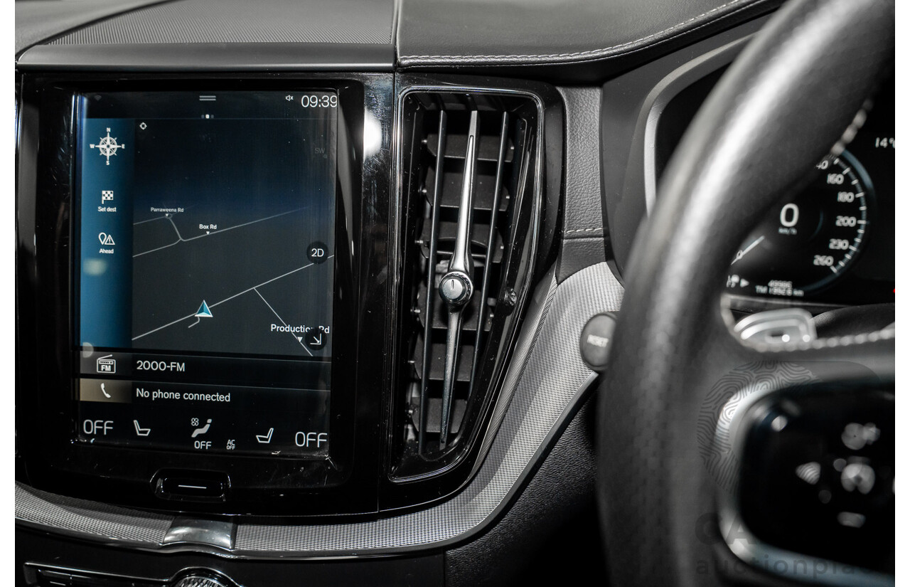 04/2019 Volvo XC60 T6 R-Design (AWD) 246 MY19 4d Wagon Crystal White Pearl Twincharged 2.0L