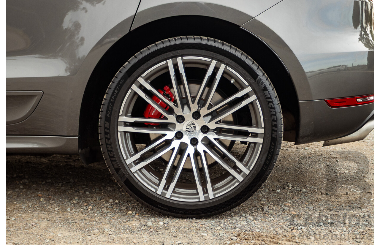 10/2014 Porsche Macan Turbo (AWD) 95B MY15 4d Wagon Agate Grey Metallic Twin Turbo V6 3.6L