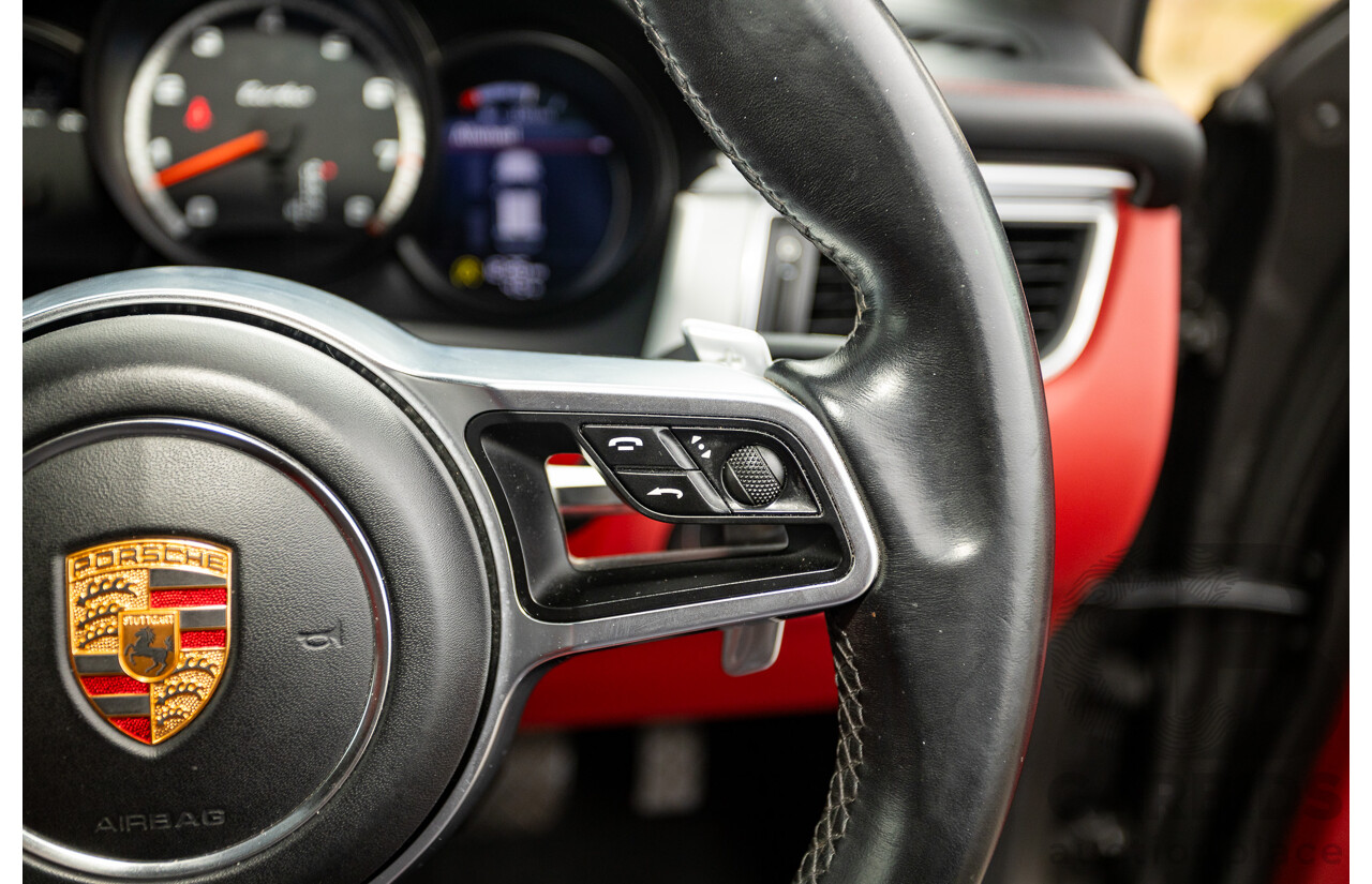 10/2014 Porsche Macan Turbo (AWD) 95B MY15 4d Wagon Agate Grey Metallic Twin Turbo V6 3.6L