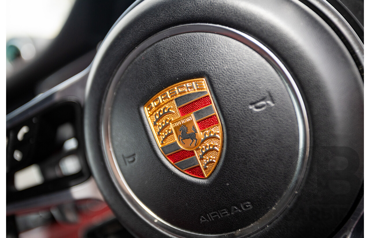 10/2014 Porsche Macan Turbo (AWD) 95B MY15 4d Wagon Agate Grey Metallic Twin Turbo V6 3.6L