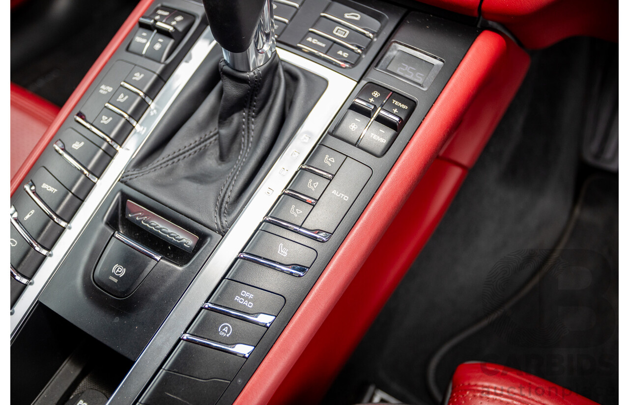 10/2014 Porsche Macan Turbo (AWD) 95B MY15 4d Wagon Agate Grey Metallic Twin Turbo V6 3.6L