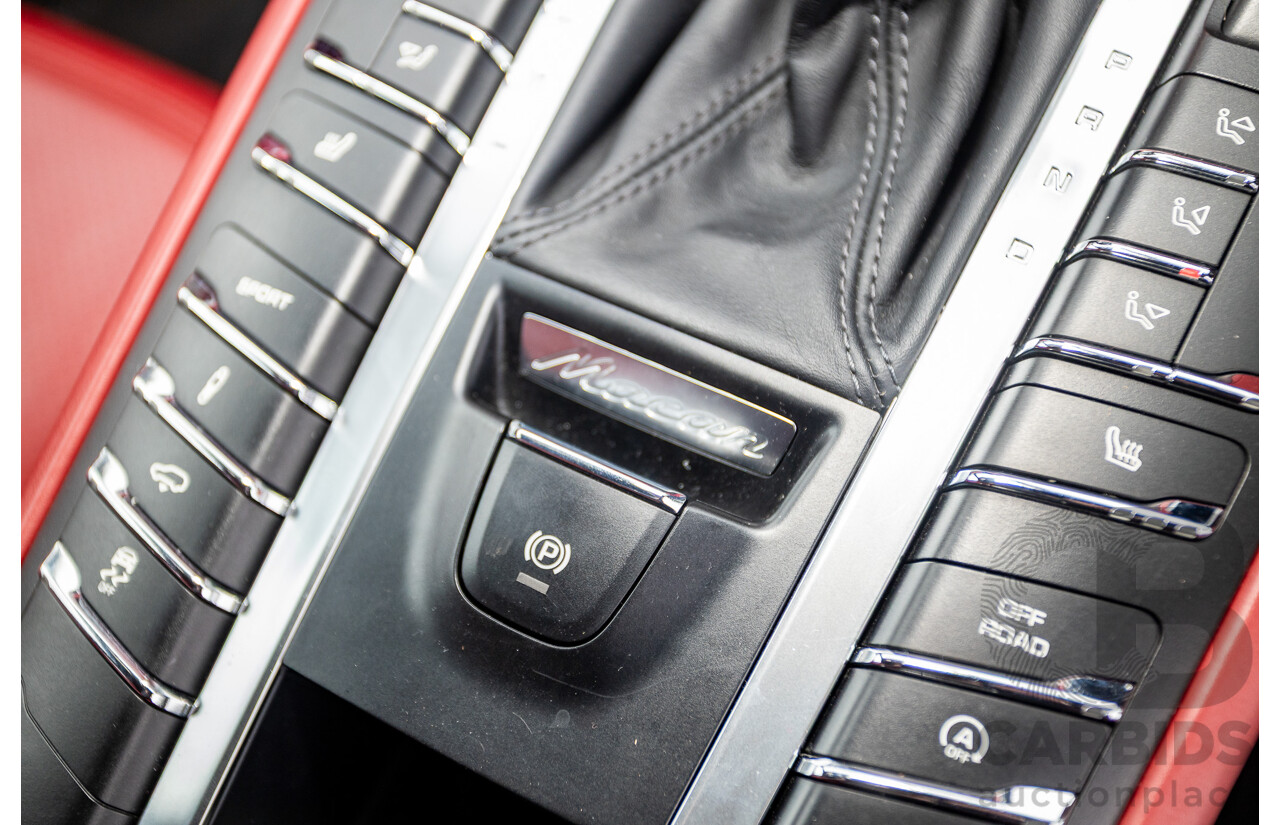 10/2014 Porsche Macan Turbo (AWD) 95B MY15 4d Wagon Agate Grey Metallic Twin Turbo V6 3.6L