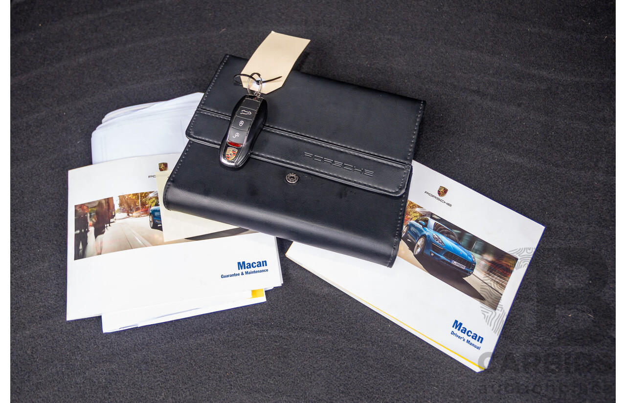 10/2014 Porsche Macan Turbo (AWD) 95B MY15 4d Wagon Agate Grey Metallic Twin Turbo V6 3.6L