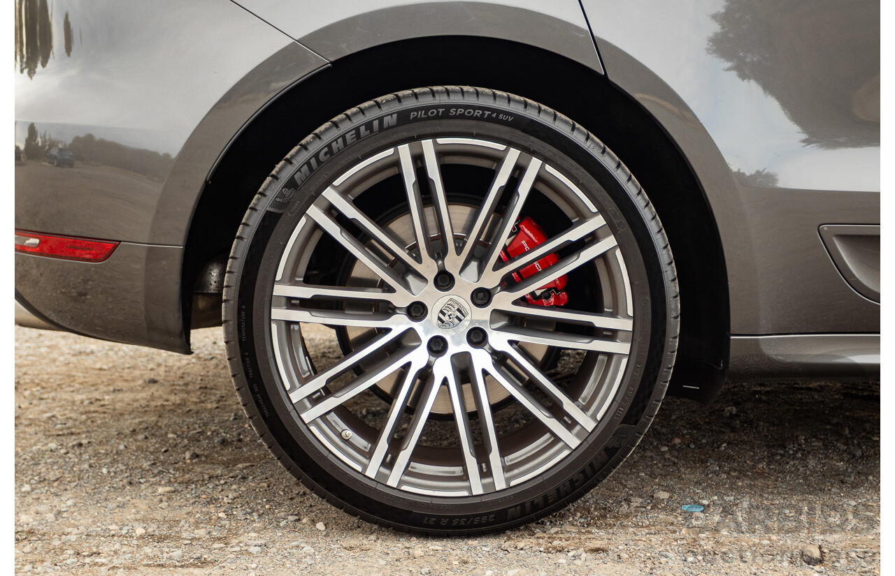 10/2014 Porsche Macan Turbo (AWD) 95B MY15 4d Wagon Agate Grey Metallic Twin Turbo V6 3.6L