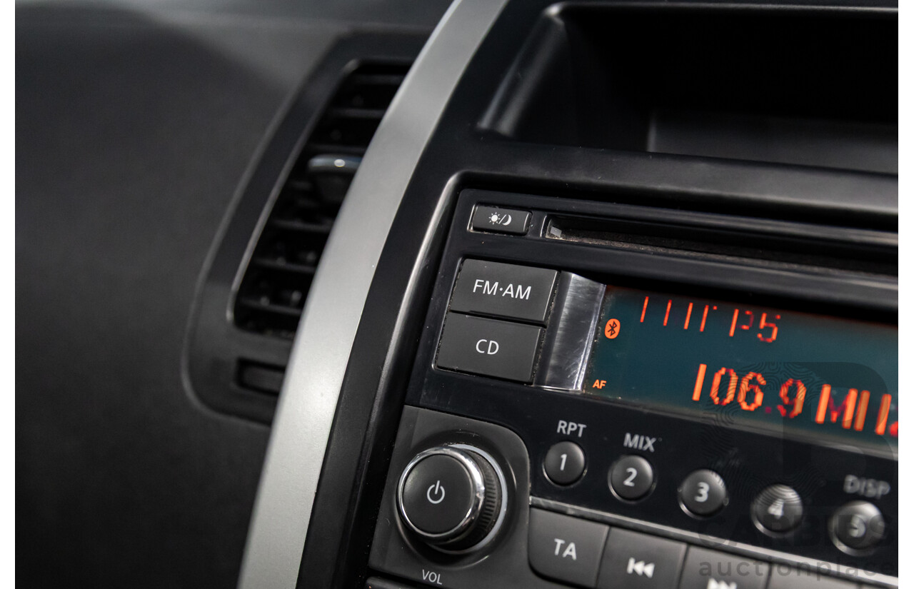 10/2013 Nissan X-Trail ST (FWD) T31 SERIES 5 4d Wagon Tempest Blue Metallic 2.0L