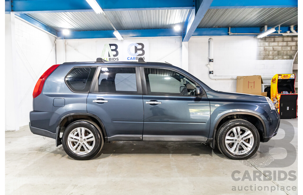 10/2013 Nissan X-Trail ST (FWD) T31 SERIES 5 4d Wagon Tempest Blue Metallic 2.0L