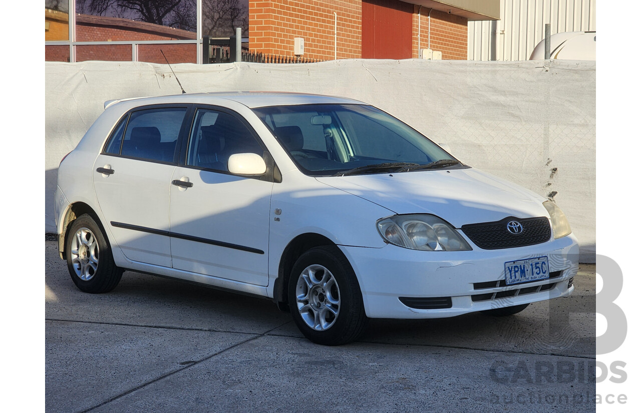 8/2002 Toyota Corolla Ascent SECA ZZE122R 5d Hatchback White 1.8L