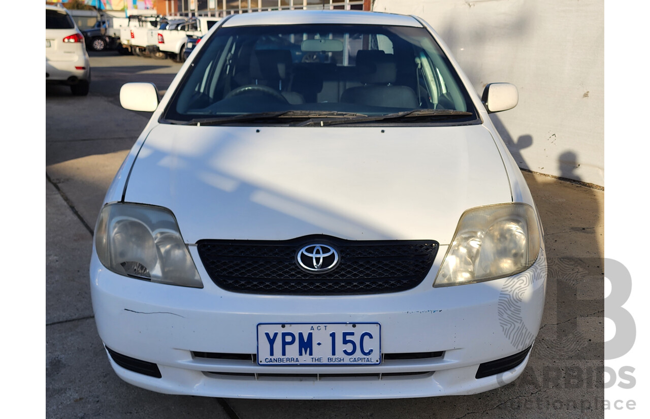 8/2002 Toyota Corolla Ascent SECA ZZE122R 5d Hatchback White 1.8L