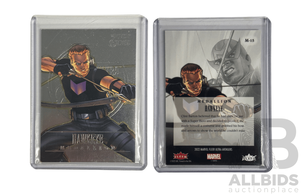 Hawkeye 2022 Marvel Fleer Ultra Medallion Card