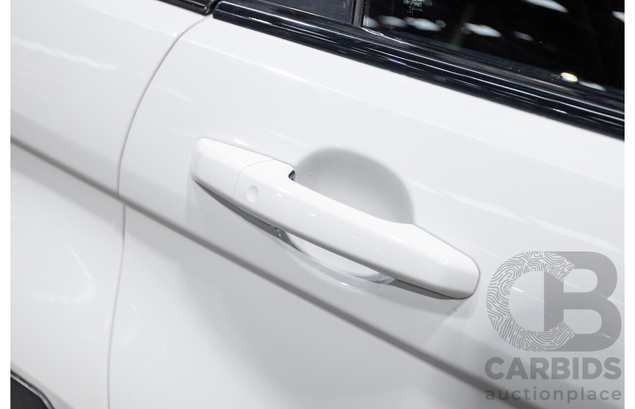 01/2015 Range Rover Evoque SD4 Dynamic (AWD) LV MY15 5D Wagon Fuji White Turbo Diesel 2.2L