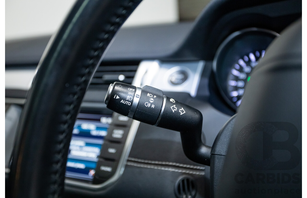 01/2015 Range Rover Evoque SD4 Dynamic (AWD) LV MY15 5D Wagon Fuji White Turbo Diesel 2.2L