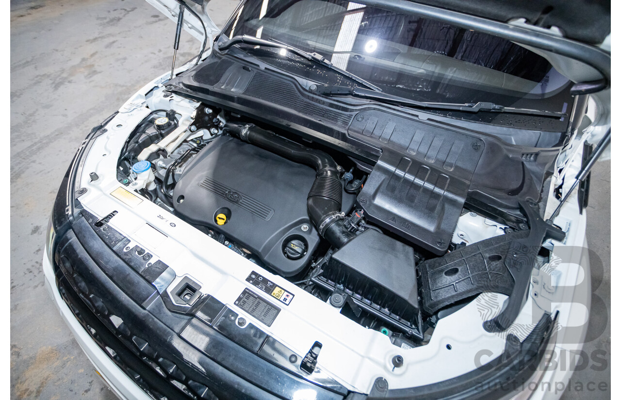 01/2015 Range Rover Evoque SD4 Dynamic (AWD) LV MY15 5D Wagon Fuji White Turbo Diesel 2.2L