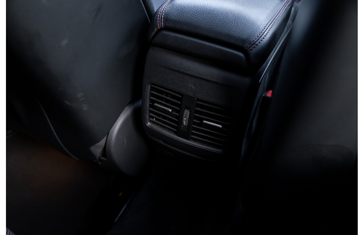 1/2015 Mercedes-Benz A45 AMG 176 MY15 5d Hatchback South Sea Blue Metallic Turbo 2.0L