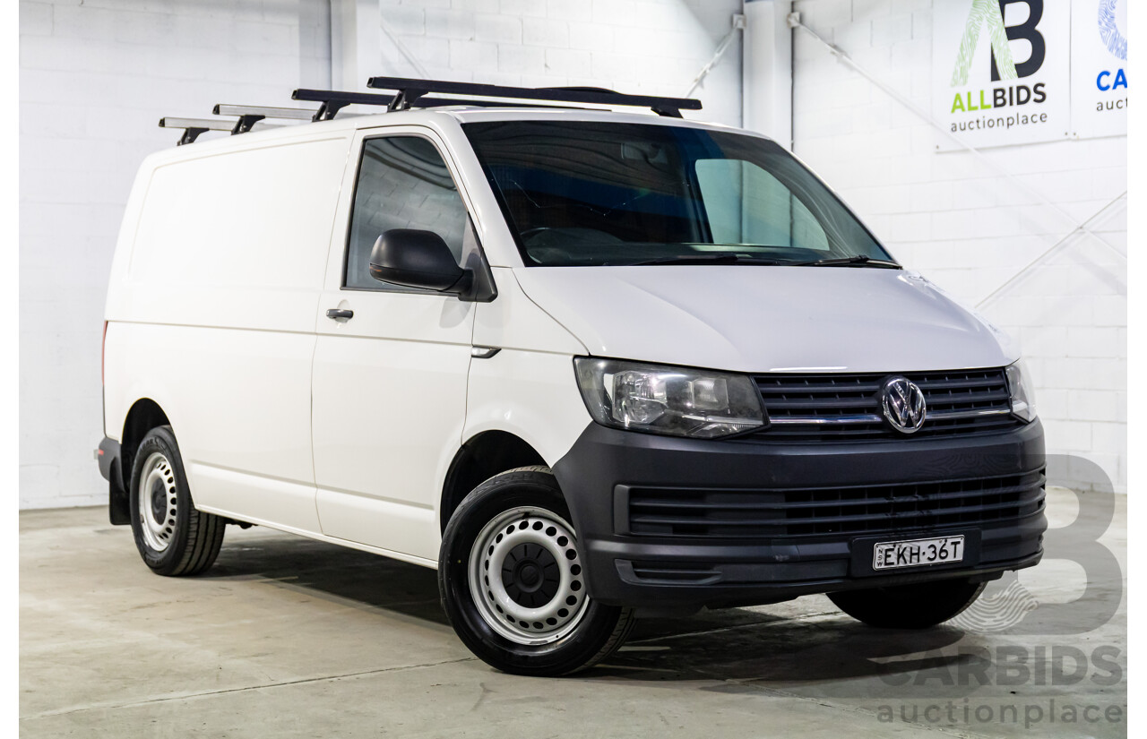 09/2017 Volkswagen Transporter TDI 340 SWB LOW (FWD) T6 MY18 Van Candy White Turbo Diesel 2.0L