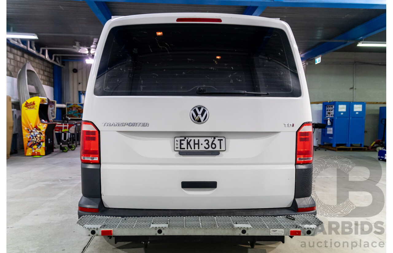 09/2017 Volkswagen Transporter TDI 340 SWB LOW (FWD) T6 MY18 Van Candy White Turbo Diesel 2.0L