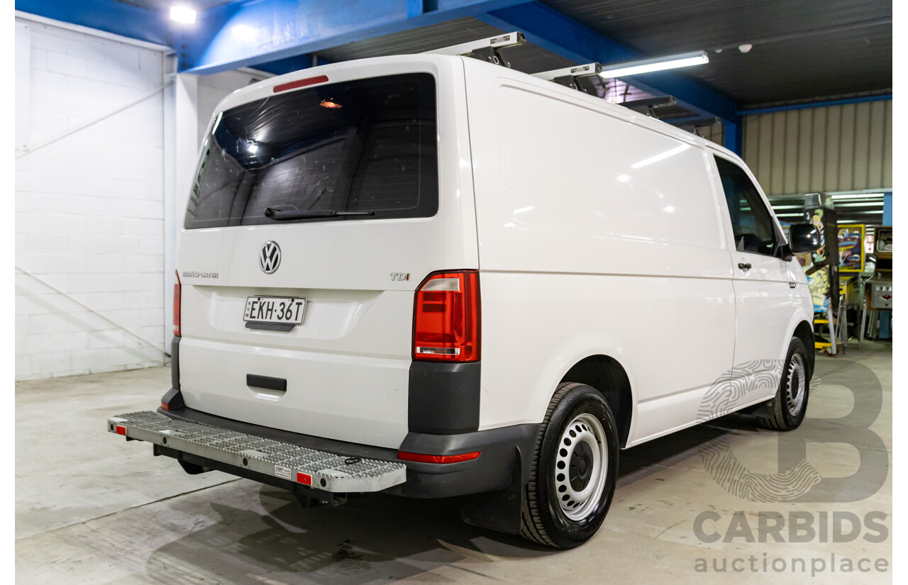 09/2017 Volkswagen Transporter TDI 340 SWB LOW (FWD) T6 MY18 Van Candy White Turbo Diesel 2.0L