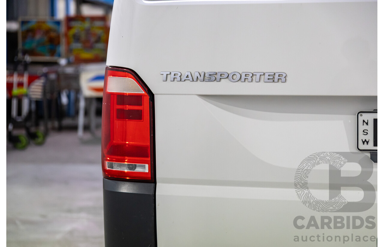 09/2017 Volkswagen Transporter TDI 340 SWB LOW (FWD) T6 MY18 Van Candy White Turbo Diesel 2.0L