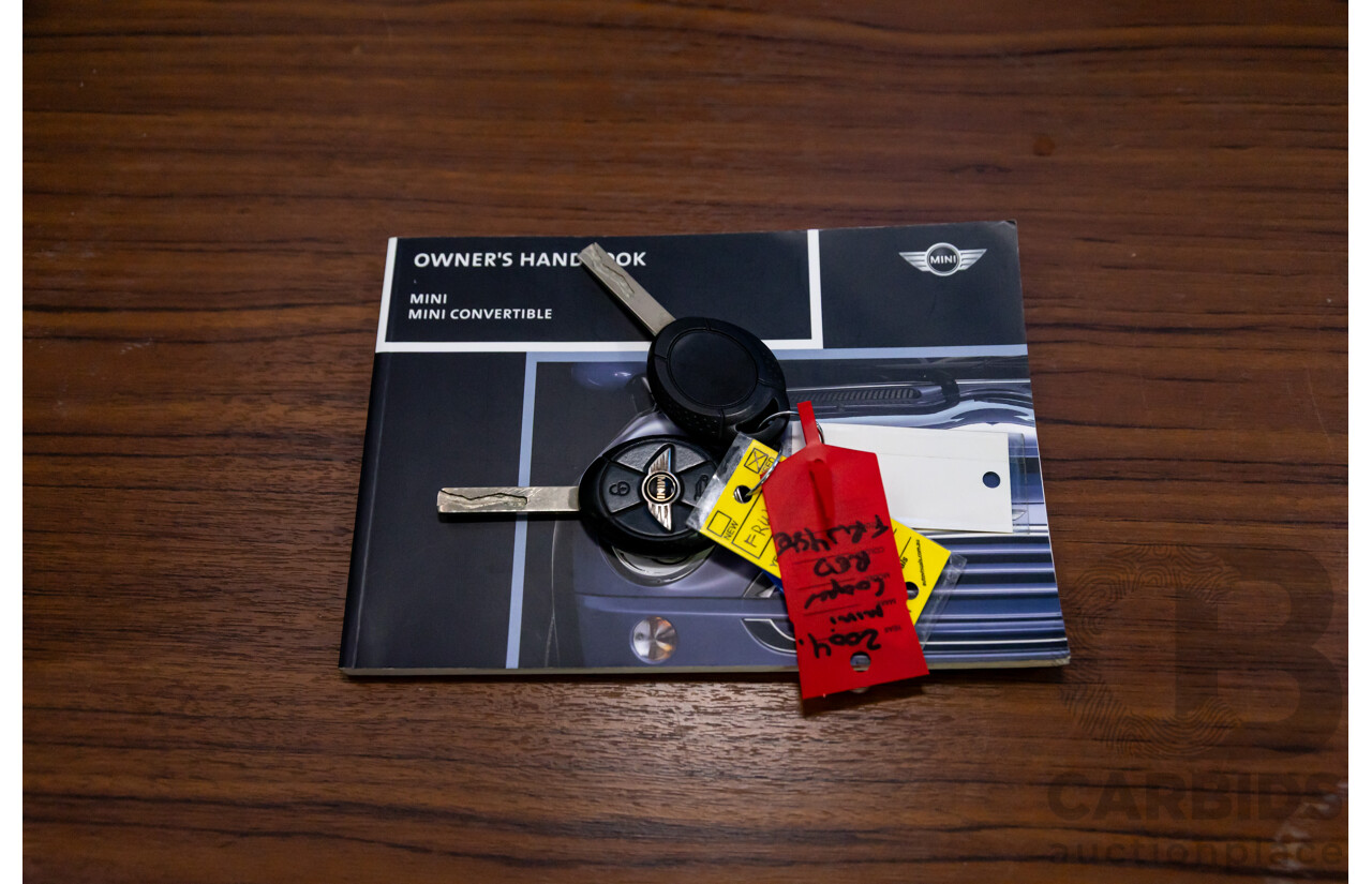 9/2004 Mini Cooper Chilli R50 2d Hatchback Chili Red/Pepper White Roof 1.6L