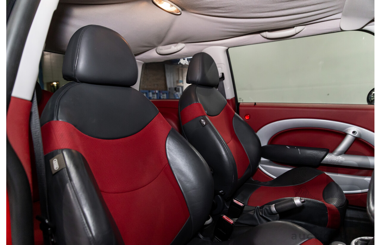 9/2004 Mini Cooper Chilli R50 2d Hatchback Chili Red/Pepper White Roof 1.6L