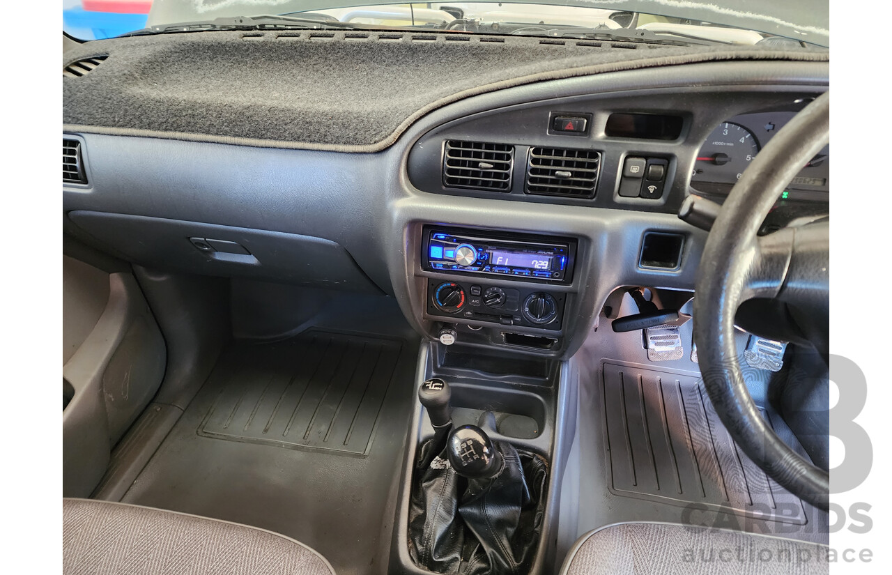 12/1999 Mazda B2500 Bravo (4x4)  Dual Cab P/Up Green 2.5L