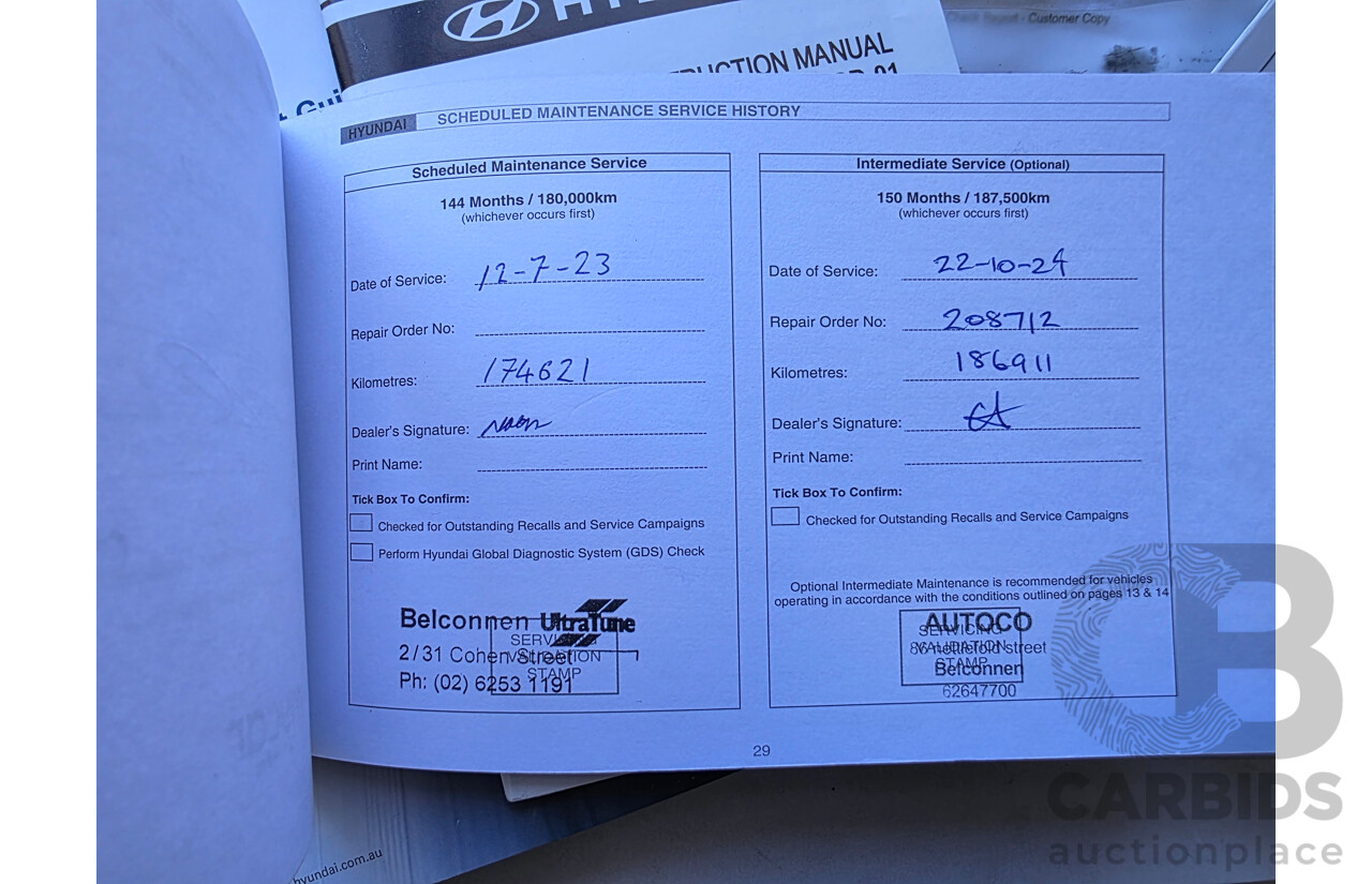 10/2012 Hyundai i30 Active 1.6 CRDi GD 5d Hatchback Sleek Silver Metallic Turbo Diesel 1.6L