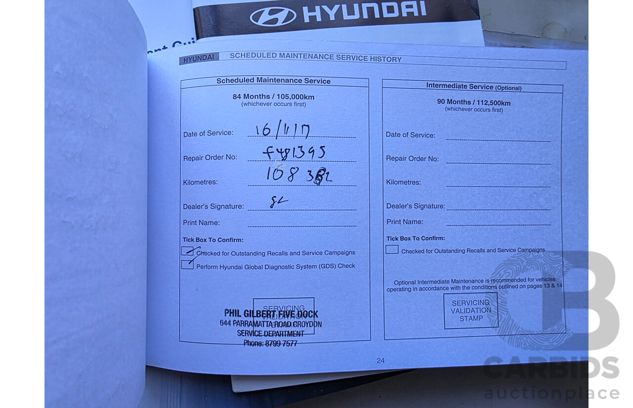 10/2012 Hyundai i30 Active 1.6 CRDi GD 5d Hatchback Sleek Silver Metallic Turbo Diesel 1.6L