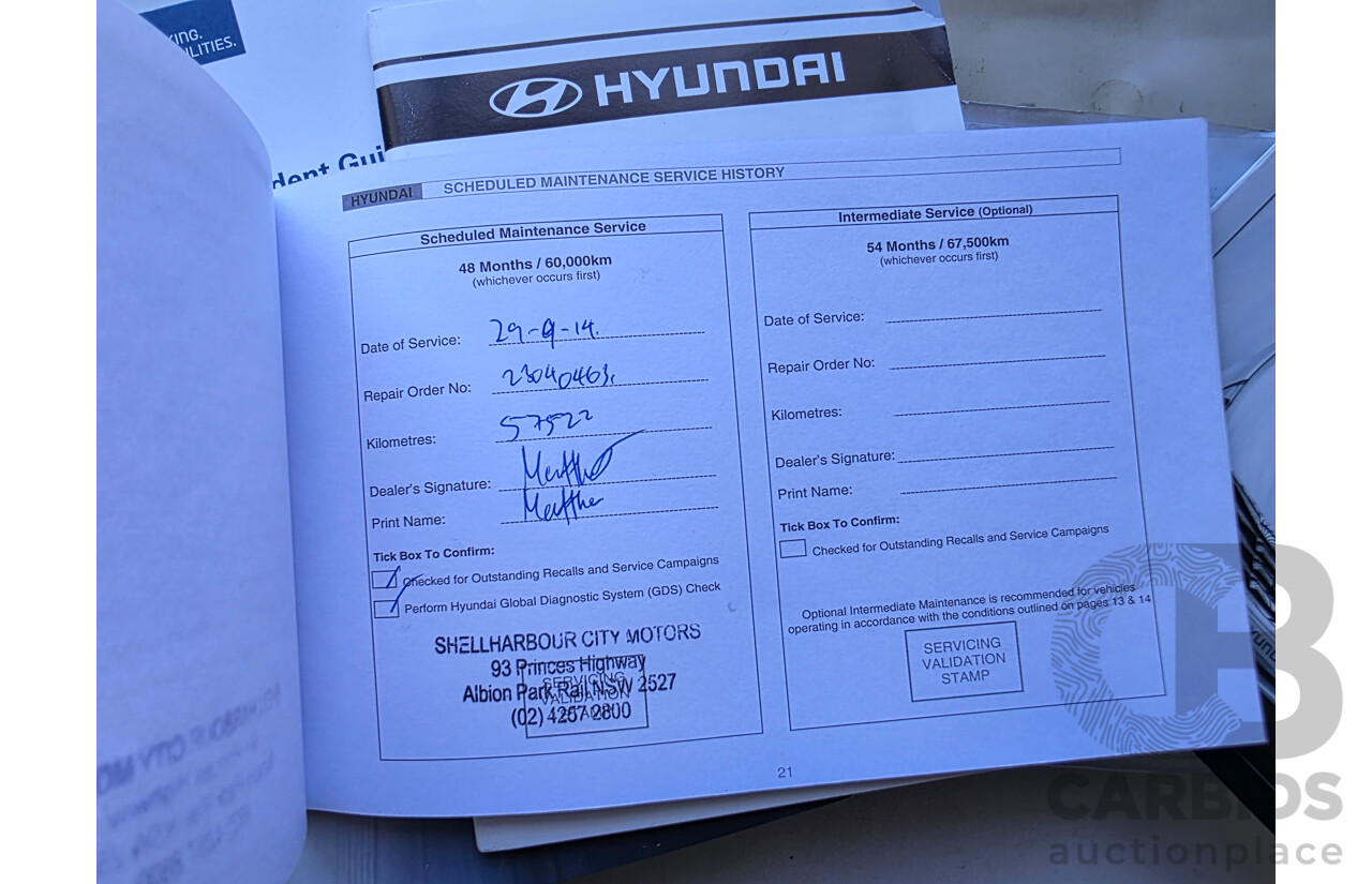 10/2012 Hyundai i30 Active 1.6 CRDi GD 5d Hatchback Sleek Silver Metallic Turbo Diesel 1.6L