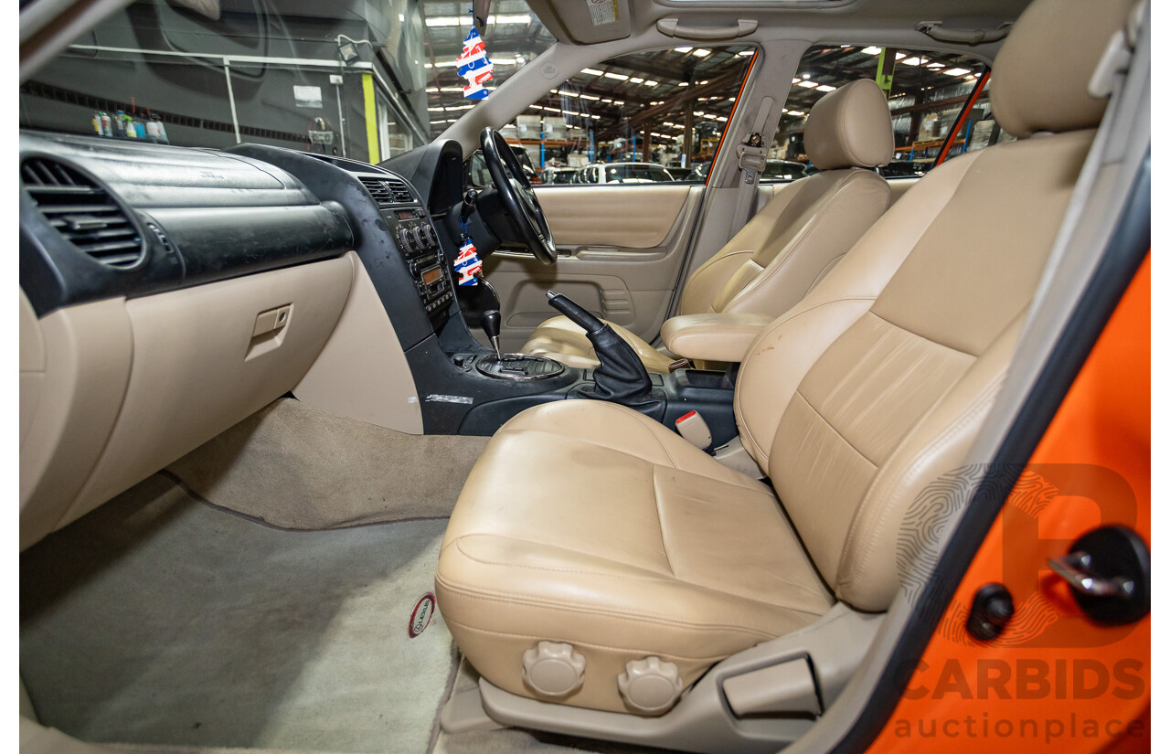 9/2001 Lexus IS200 GXE10R 4d Sedan Sunburst Orange 2.0L