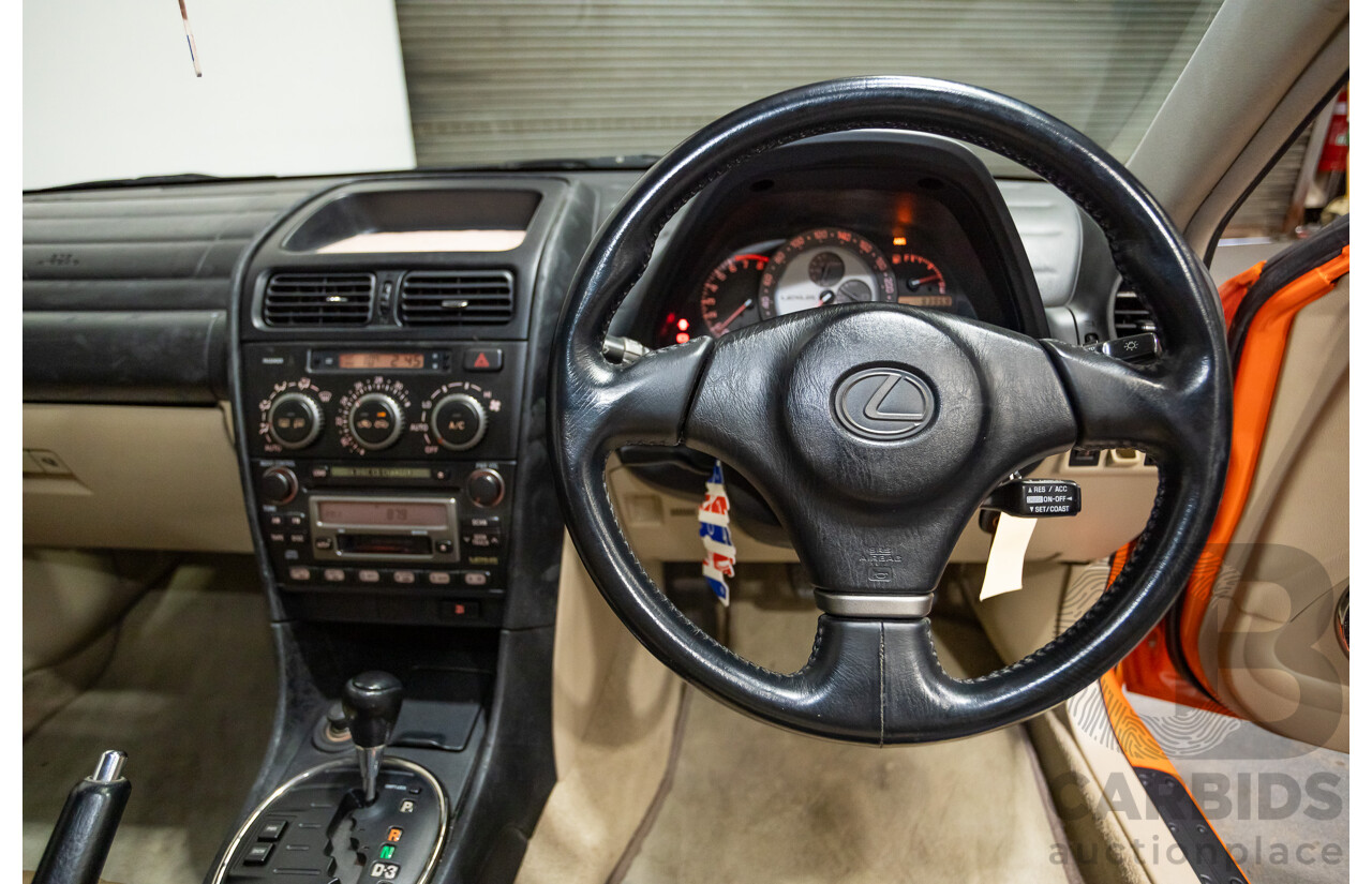9/2001 Lexus IS200 GXE10R 4d Sedan Sunburst Orange 2.0L