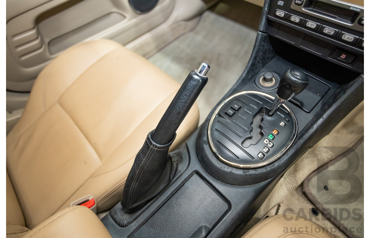 9/2001 Lexus IS200 GXE10R 4d Sedan Sunburst Orange 2.0L