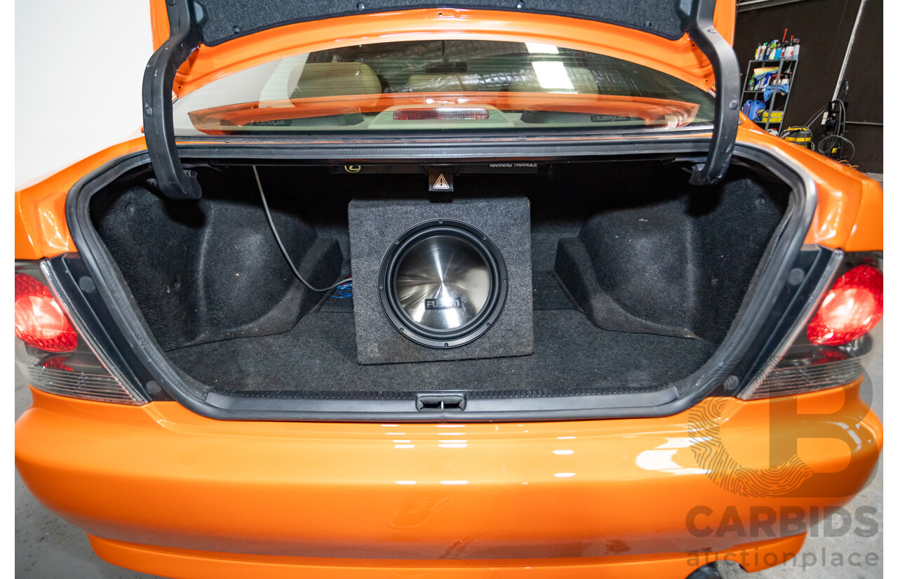 9/2001 Lexus IS200 GXE10R 4d Sedan Sunburst Orange 2.0L