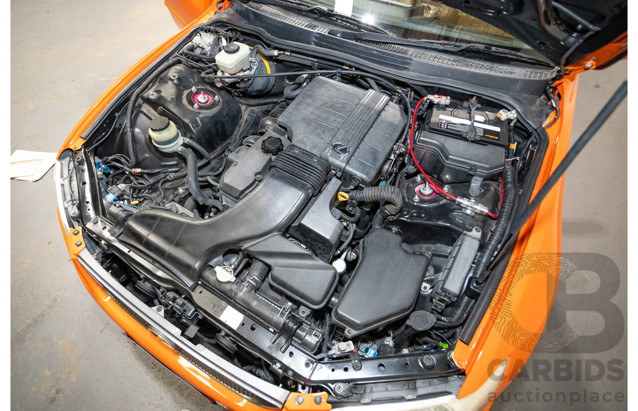 9/2001 Lexus IS200 GXE10R 4d Sedan Sunburst Orange 2.0L