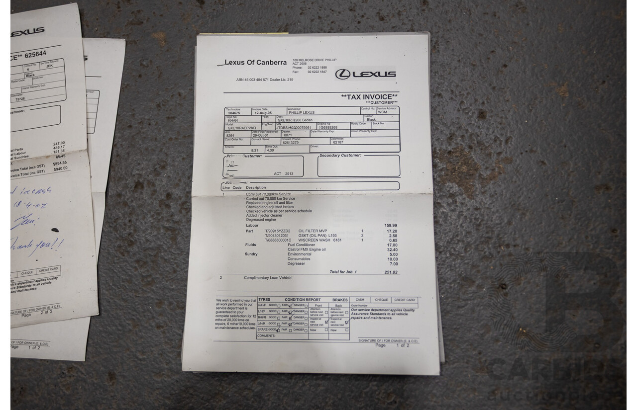 9/2001 Lexus IS200 GXE10R 4d Sedan Sunburst Orange 2.0L