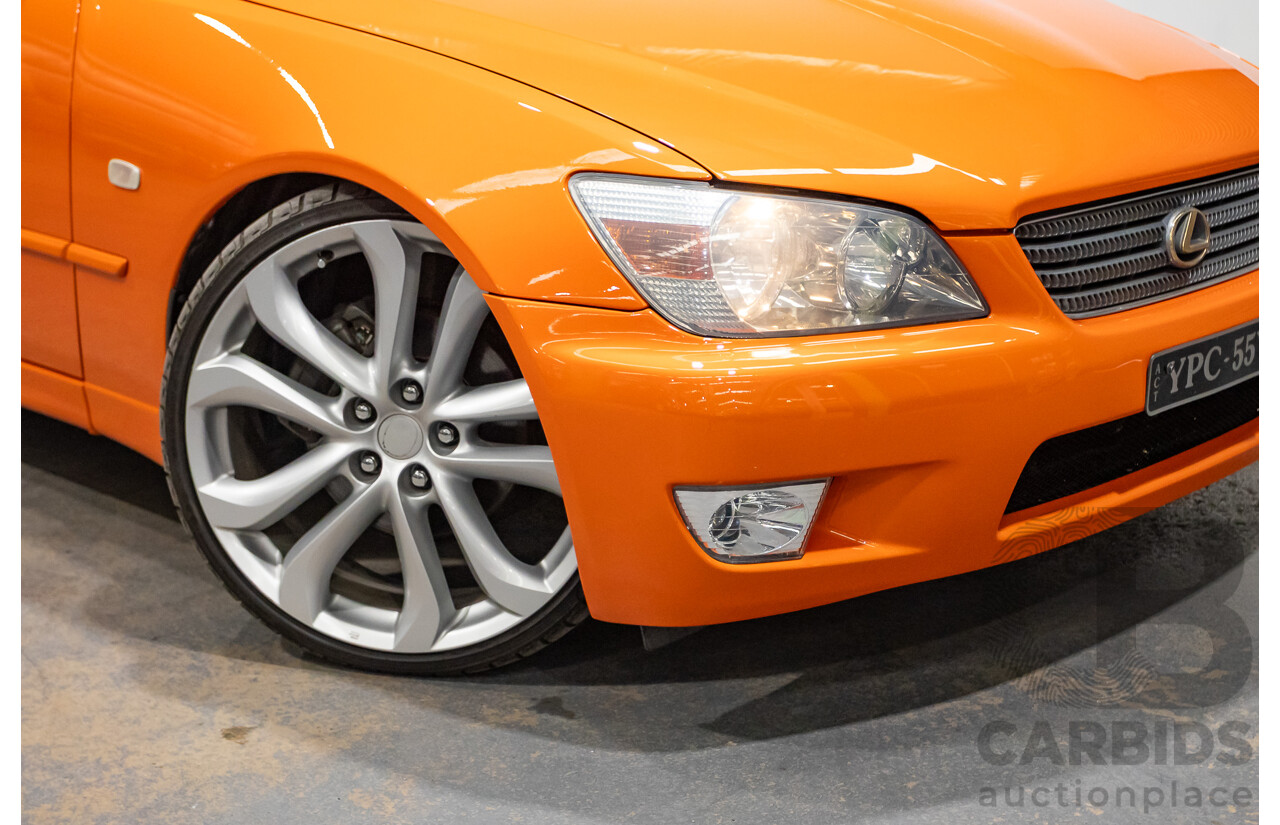 9/2001 Lexus IS200 GXE10R 4d Sedan Sunburst Orange 2.0L