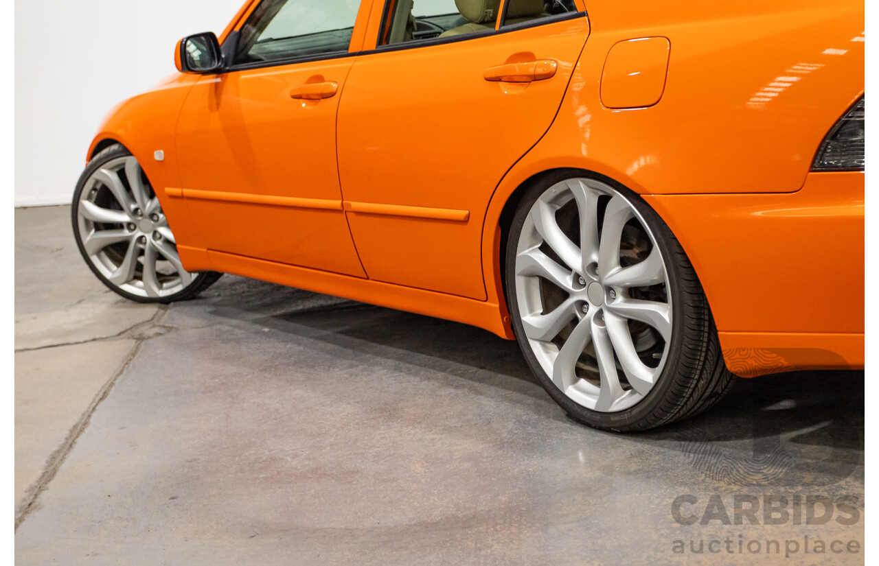 9/2001 Lexus IS200 GXE10R 4d Sedan Sunburst Orange 2.0L