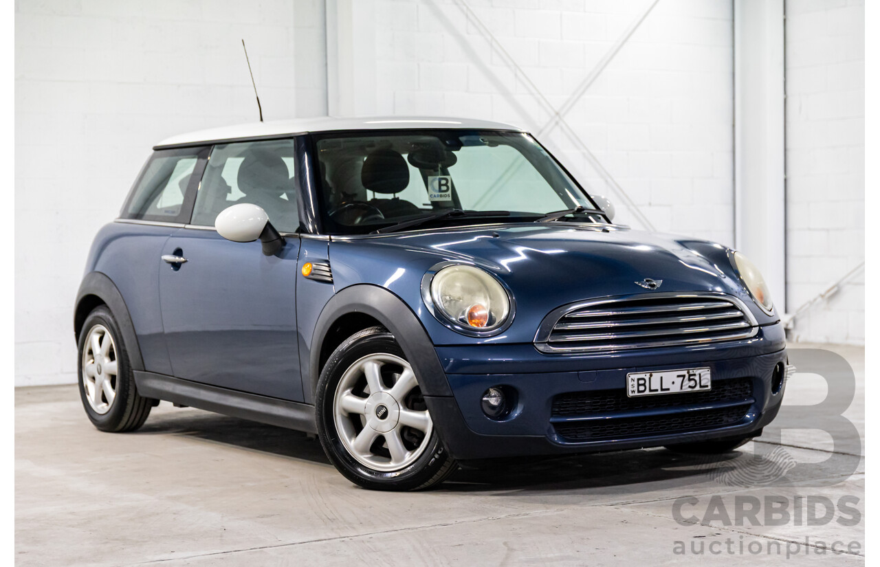 9/2009 Mini Cooper D R56 2d Hatchback Horizon Blue Metallic/Pepper White Roof Turbo Diesel 1.6L