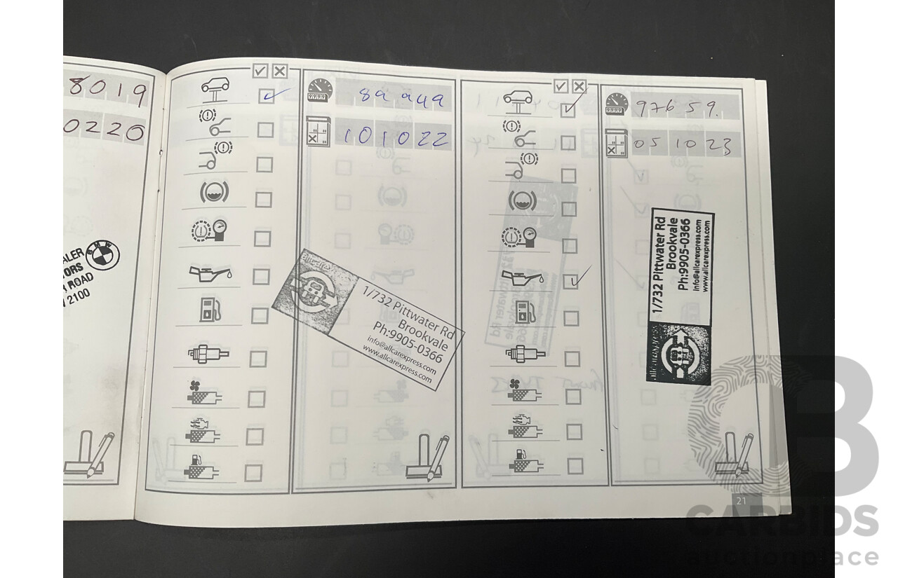 9/2009 Mini Cooper D R56 2d Hatchback Horizon Blue Metallic/Pepper White Roof Turbo Diesel 1.6L