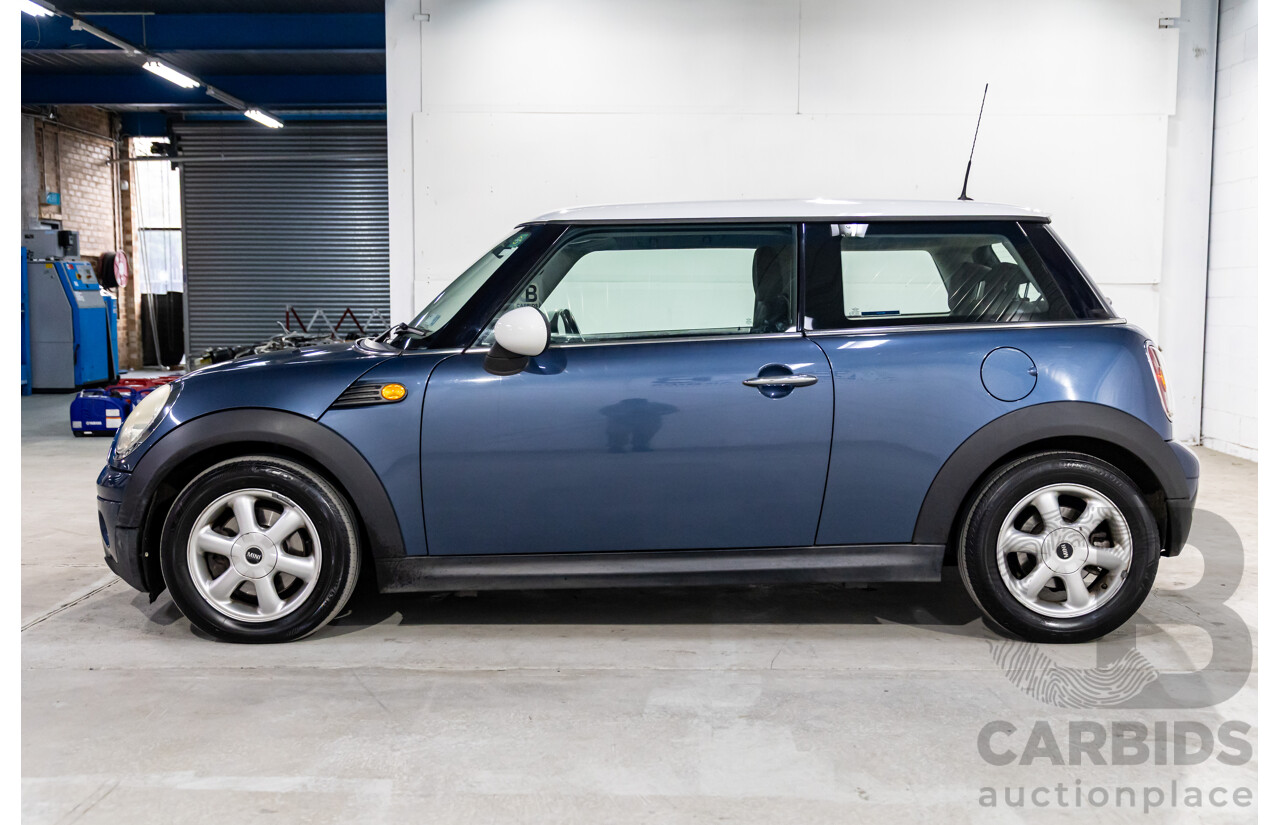 9/2009 Mini Cooper D R56 2d Hatchback Horizon Blue Metallic/Pepper White Roof Turbo Diesel 1.6L