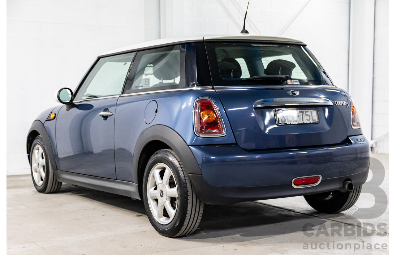 9/2009 Mini Cooper D R56 2d Hatchback Horizon Blue Metallic/Pepper White Roof Turbo Diesel 1.6L
