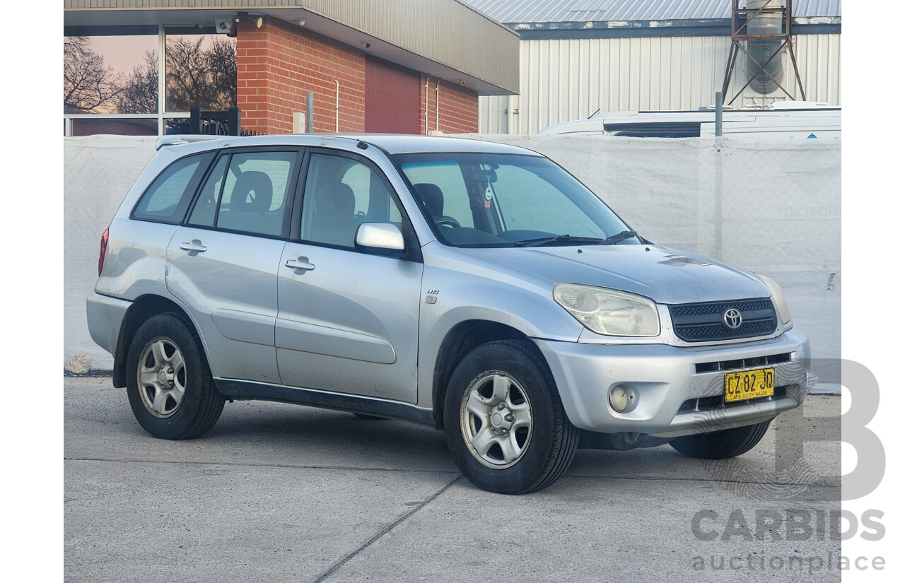 4/2004 Toyota Rav4 CV (4x4) ACA23R 4d Wagon Silver 2.4L