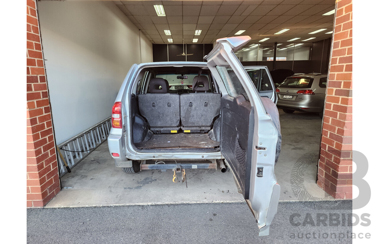 4/2004 Toyota Rav4 CV (4x4) ACA23R 4d Wagon Silver 2.4L