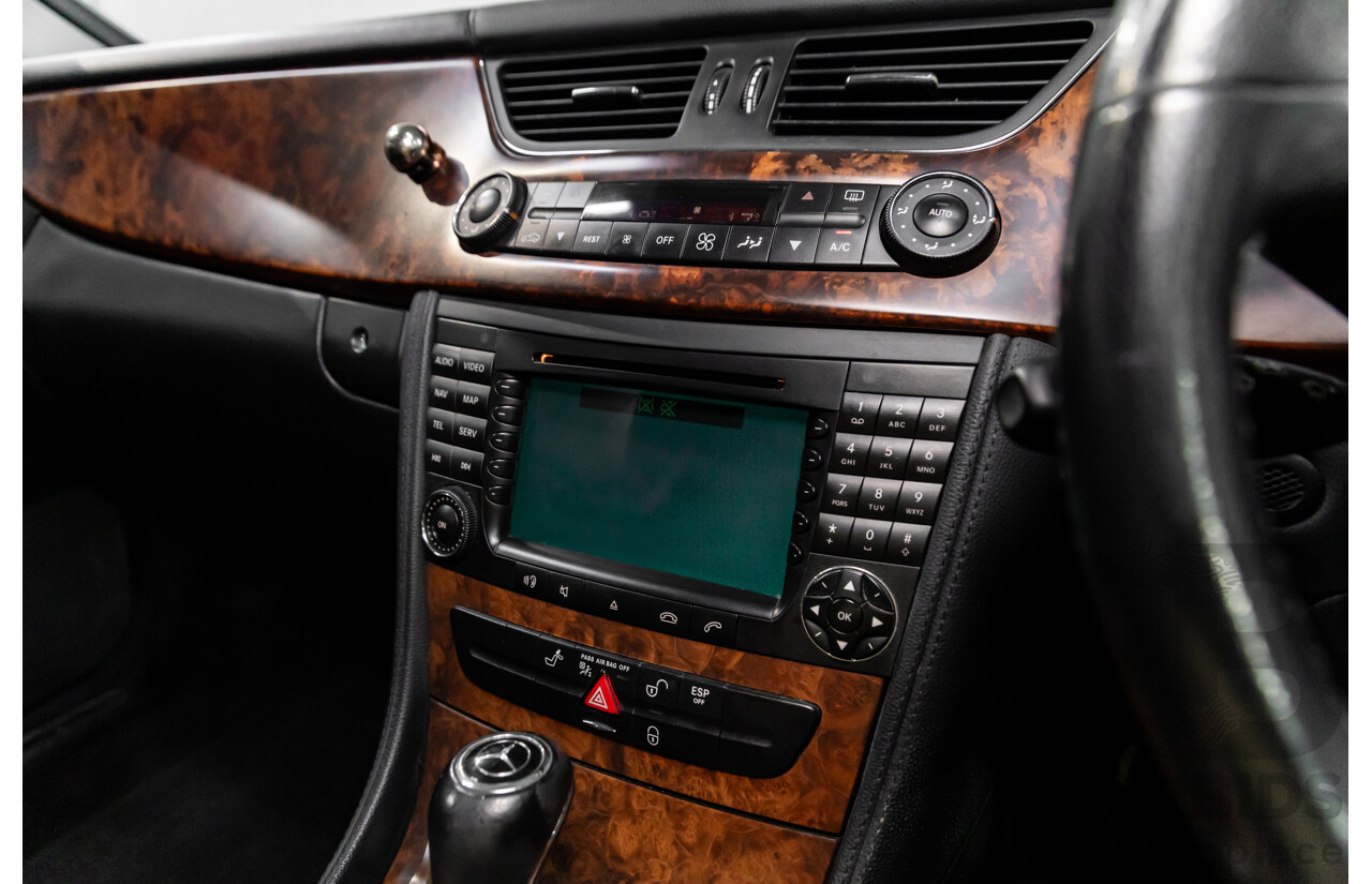 8/2005 Mercedes-Benz CLS 350 219 4d Coupe Cubanite Silver Metallic V6 3.5L