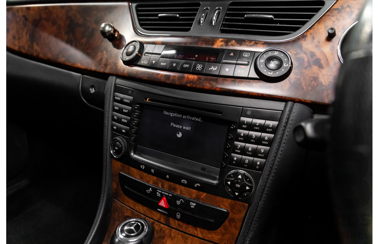 8/2005 Mercedes-Benz CLS 350 219 4d Coupe Cubanite Silver Metallic V6 3.5L