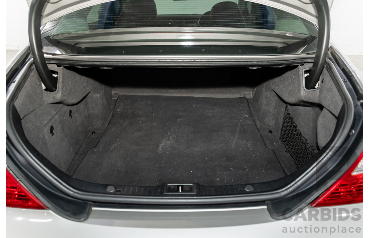 8/2005 Mercedes-Benz CLS 350 219 4d Coupe Cubanite Silver Metallic V6 3.5L