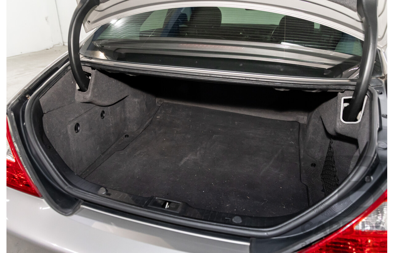 8/2005 Mercedes-Benz CLS 350 219 4d Coupe Cubanite Silver Metallic V6 3.5L