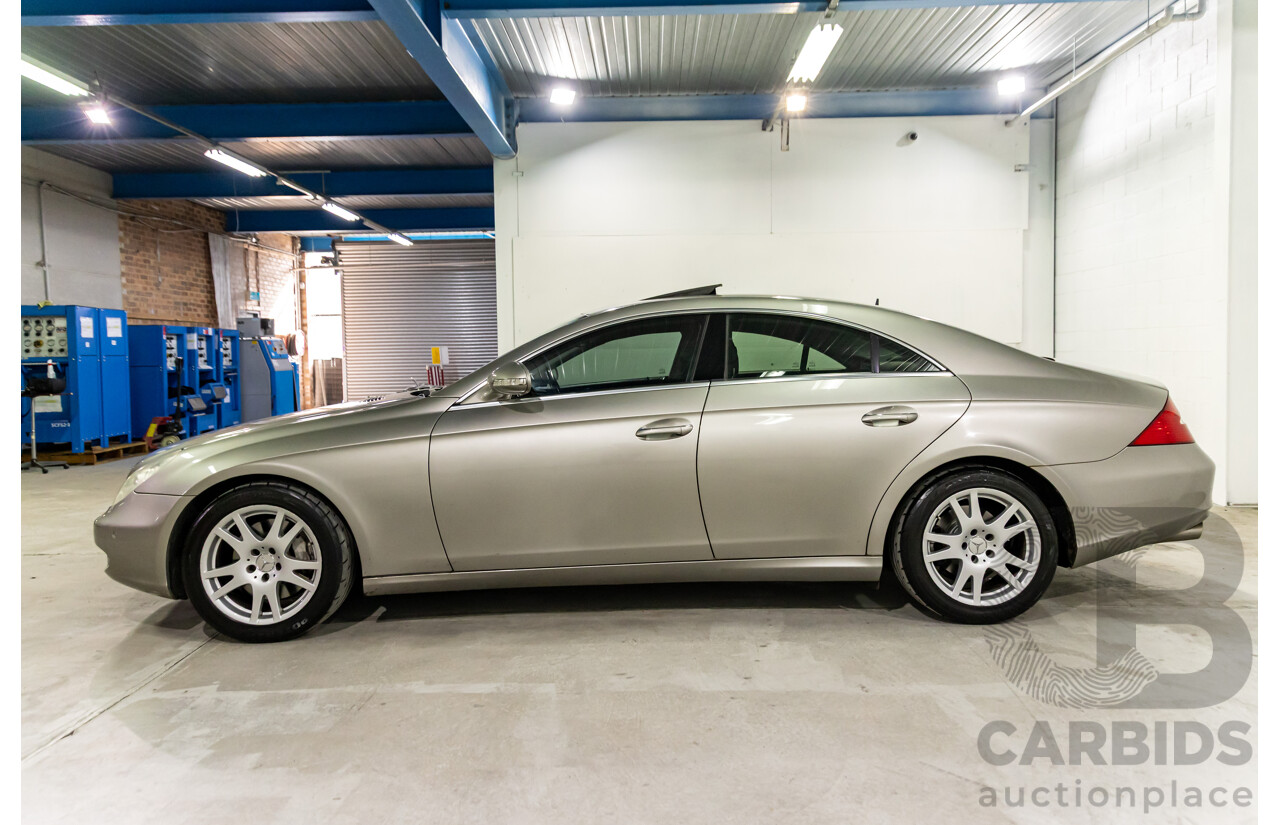8/2005 Mercedes-Benz CLS 350 219 4d Coupe Cubanite Silver Metallic V6 3.5L