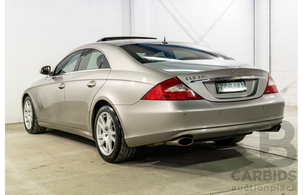 8/2005 Mercedes-Benz CLS 350 219 4d Coupe Cubanite Silver Metallic V6 3.5L