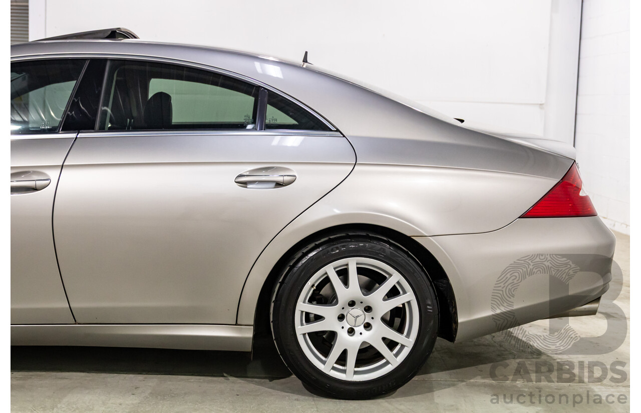 8/2005 Mercedes-Benz CLS 350 219 4d Coupe Cubanite Silver Metallic V6 3.5L