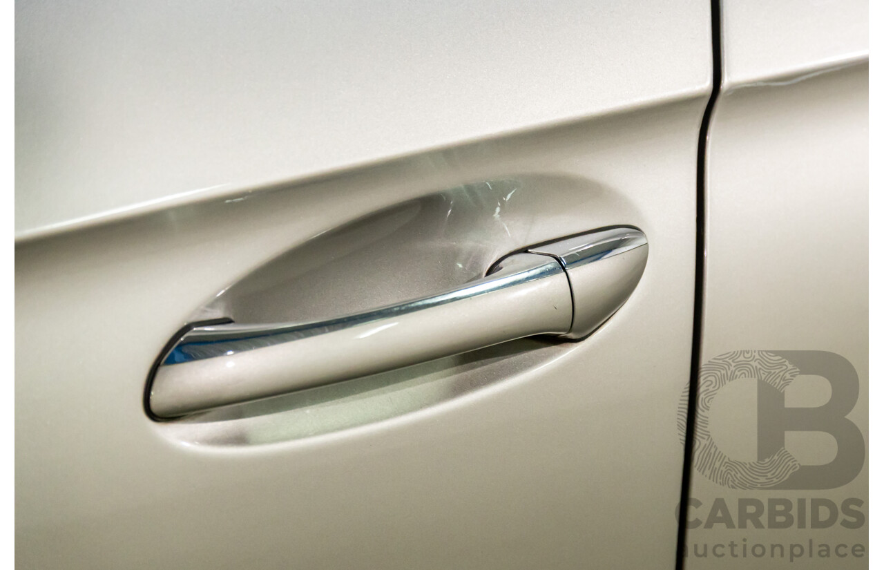 8/2005 Mercedes-Benz CLS 350 219 4d Coupe Cubanite Silver Metallic V6 3.5L