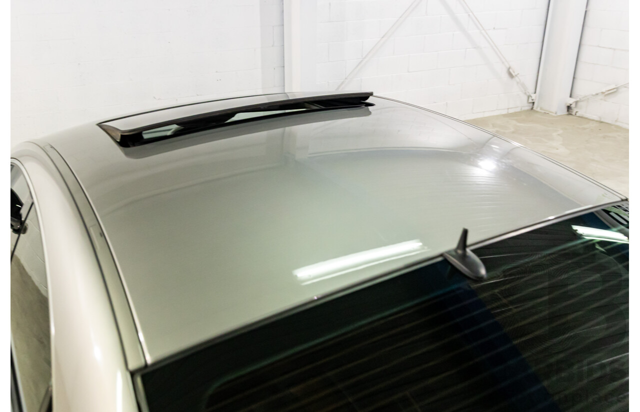 8/2005 Mercedes-Benz CLS 350 219 4d Coupe Cubanite Silver Metallic V6 3.5L